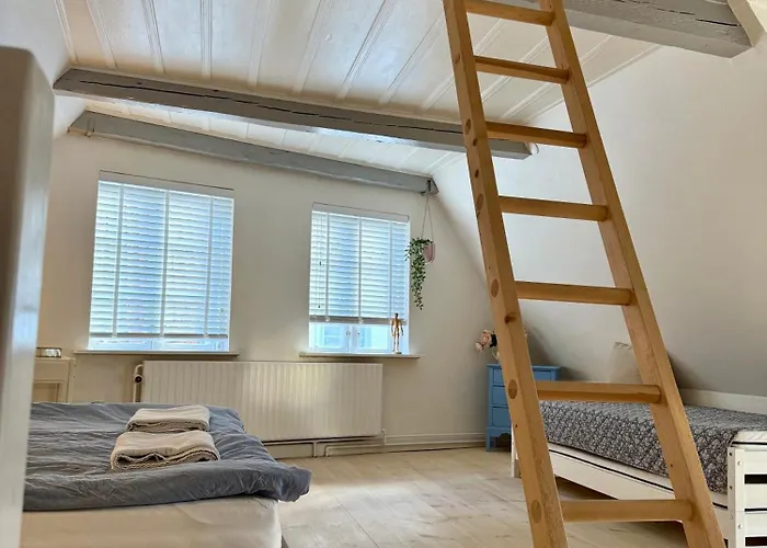 Historical Townhouse Semesterbostad